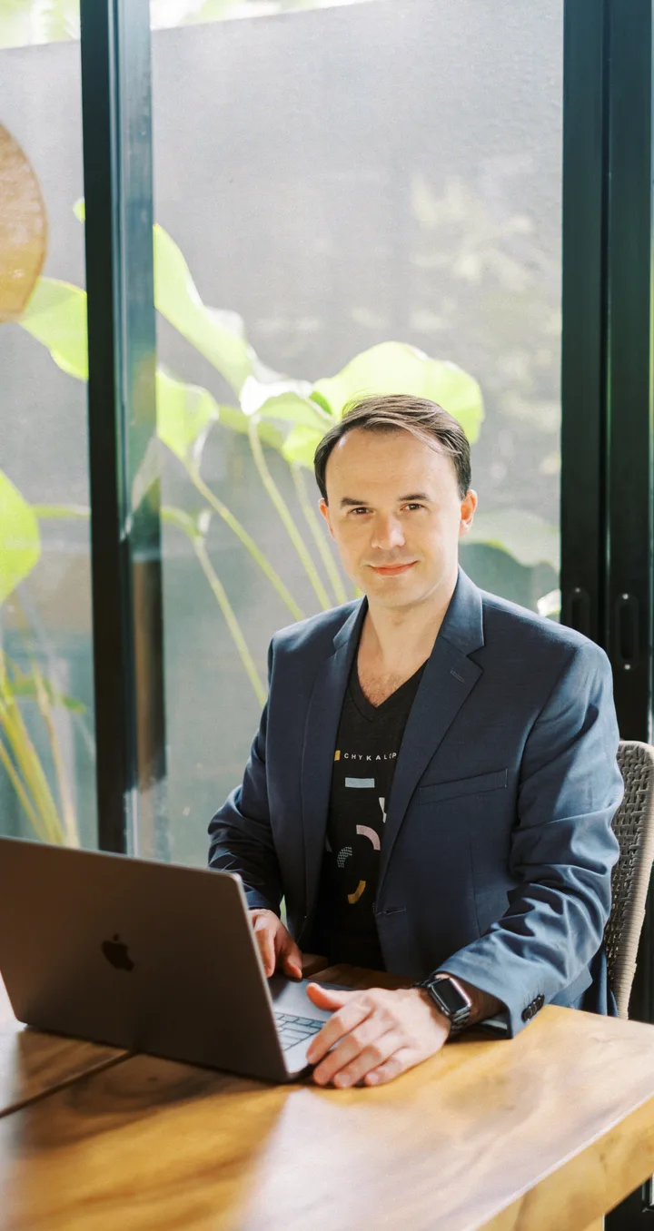 Peter Krzyzek, Co-founder & Chief Tech Officer at Chykalophia
